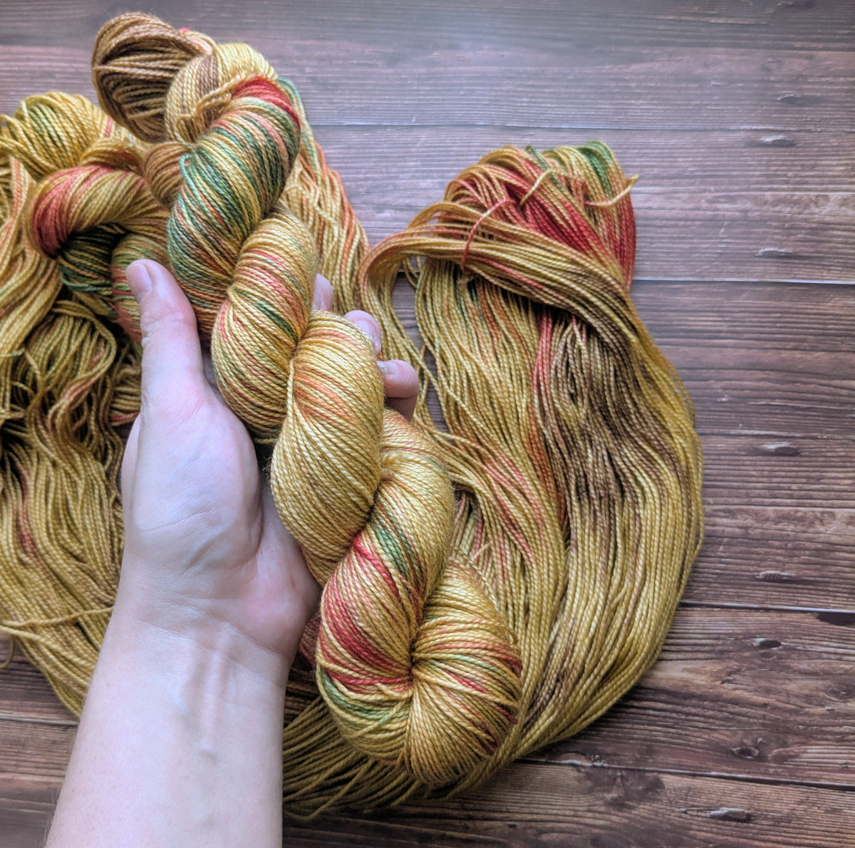 Echeveaux Lyl Merinos Silk - Merinos Soie - Fingering - Coloris l'automne au Japon