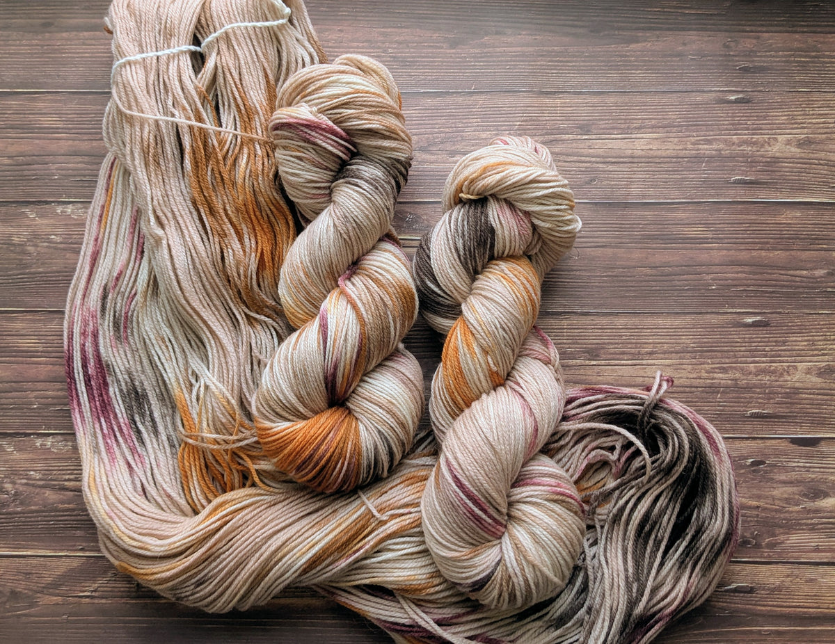 Echeveau Lyl Frenchy mérinos d'arles NSW – Fingering – Coloris Lueurs