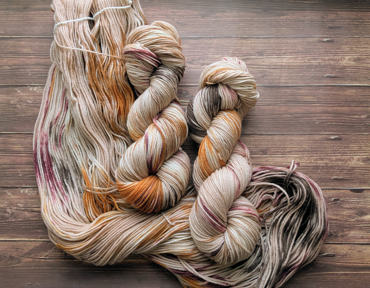 Echeveau Lyl Frenchy mérinos d'arles NSW – Fingering – Coloris Lueurs