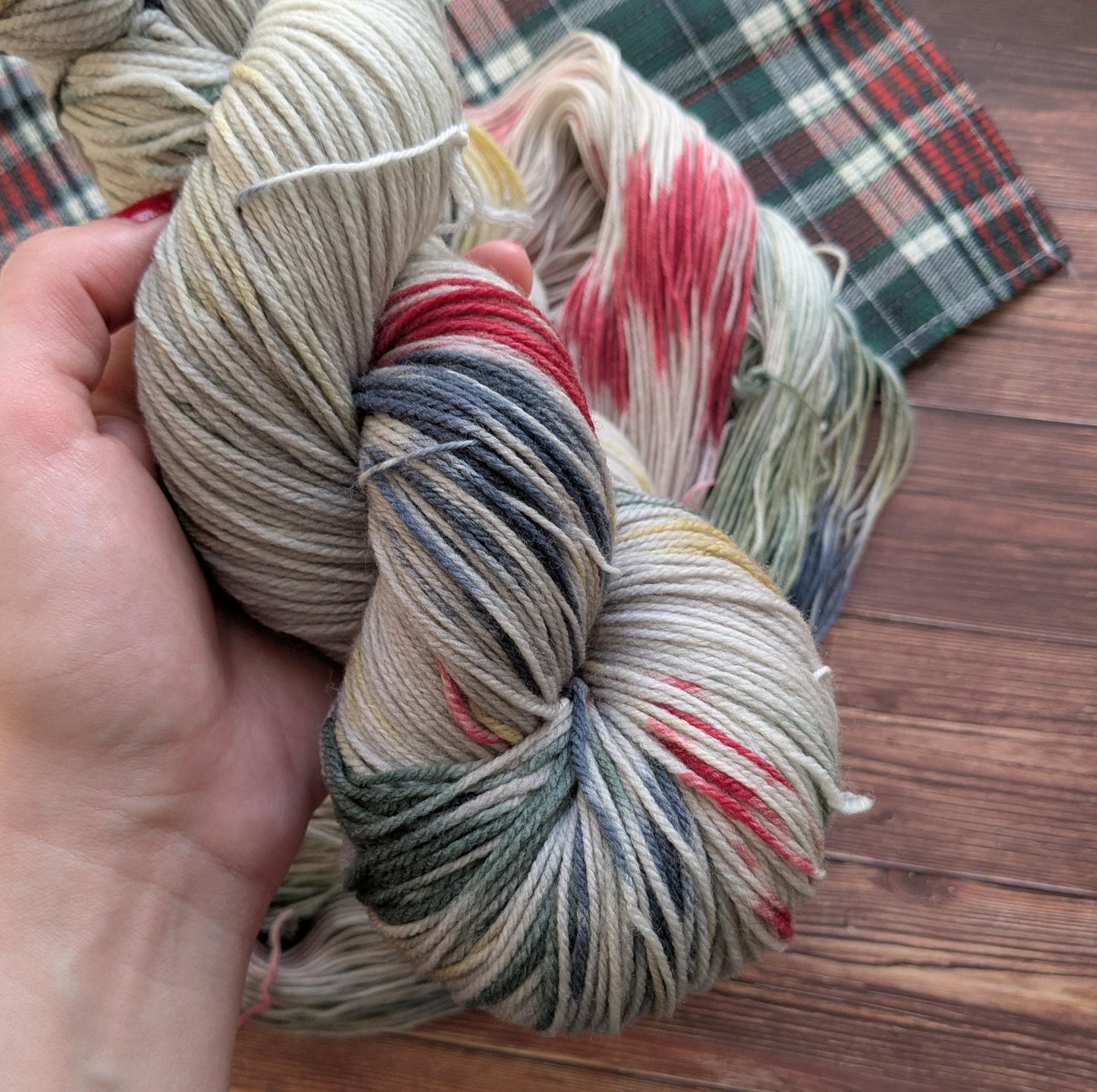 Echeveaux Lylysurunfil - Lyl Frenchy mérinos d'arles NSW – Fingering - Le train de Noël