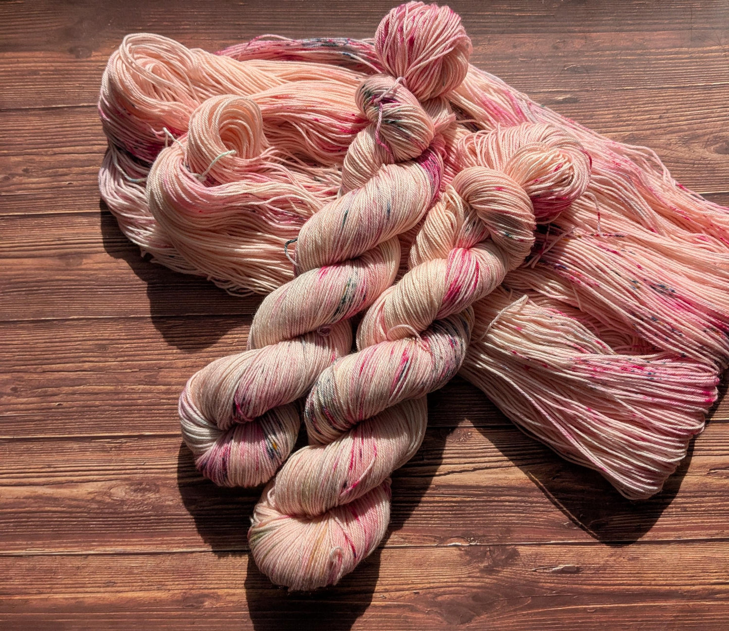 Lyl Sock - merinos nylon - Fingering- Le tour du monde Lylysurunfil - Avril - Floraison