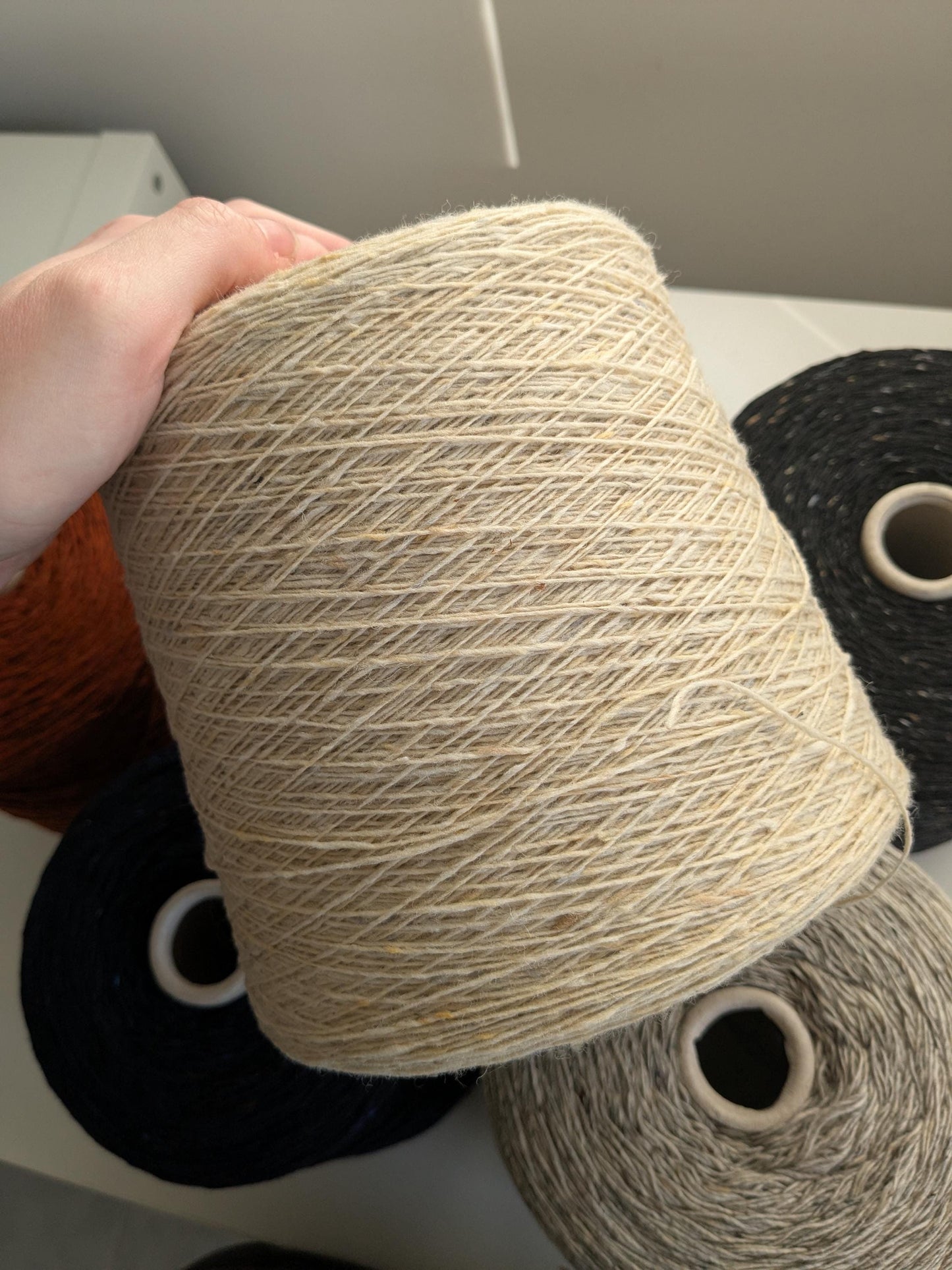 Donegal Tweed - Soft Donegal - Fingering - 5507 Swilly