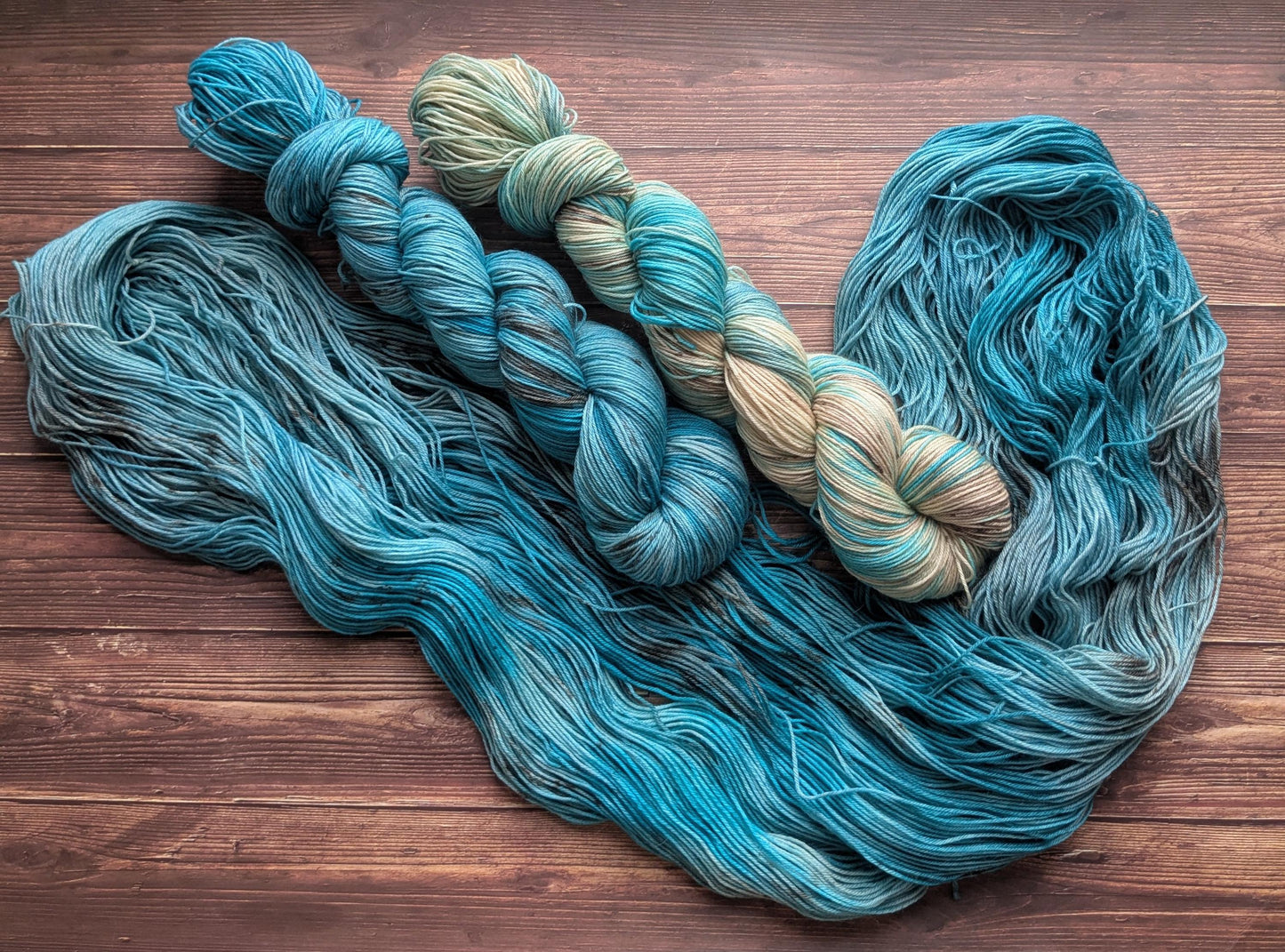 Echeveau Lyl Sock mérinos superwash nylon – Fingering – Coloris Les pieds dans le sable