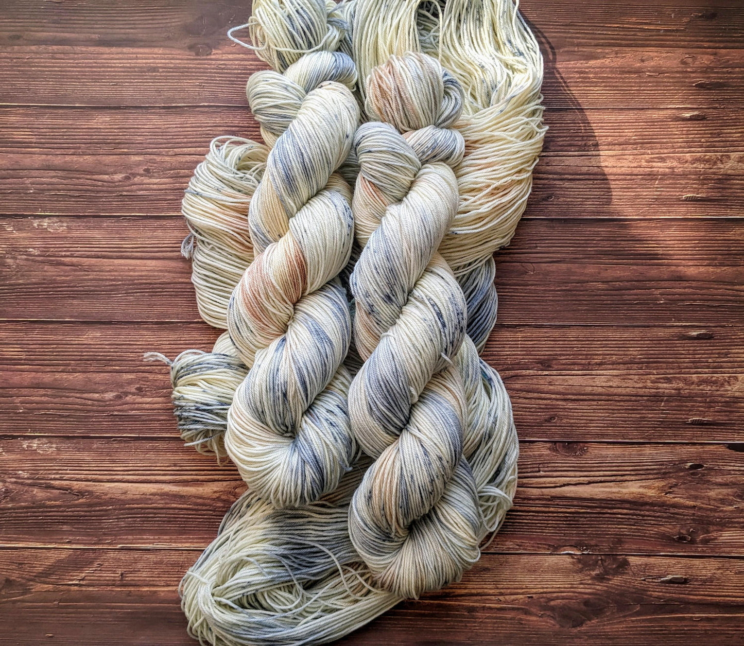 Echeveau Lyl Sock mérinos superwash nylon – Fingering – Coloris Tour du monde Lylysurunfil - Février Allemagne