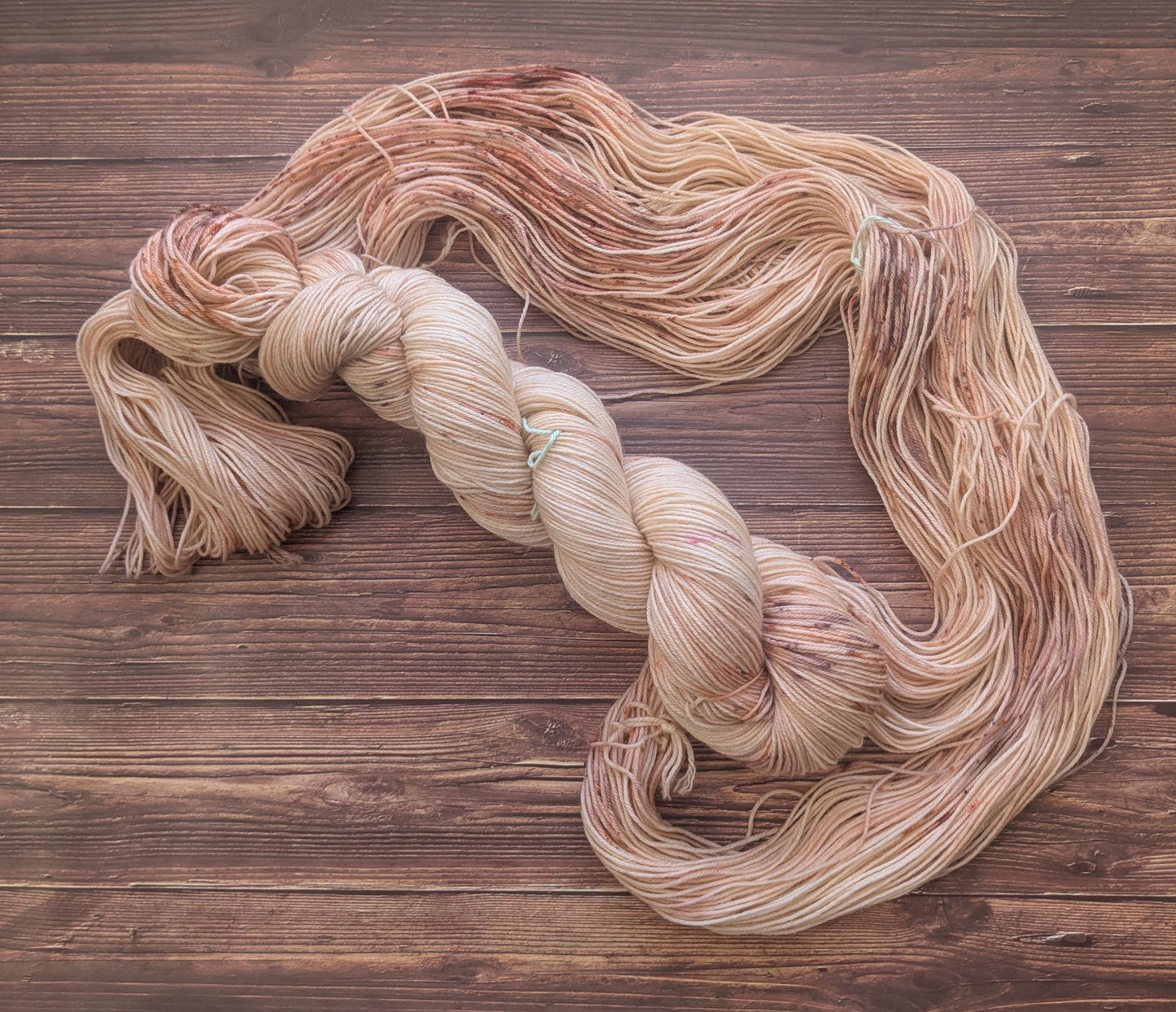 Echeveau Lyl Sock merinos superwash nylon – Fingering Sock - Coloris Colisée