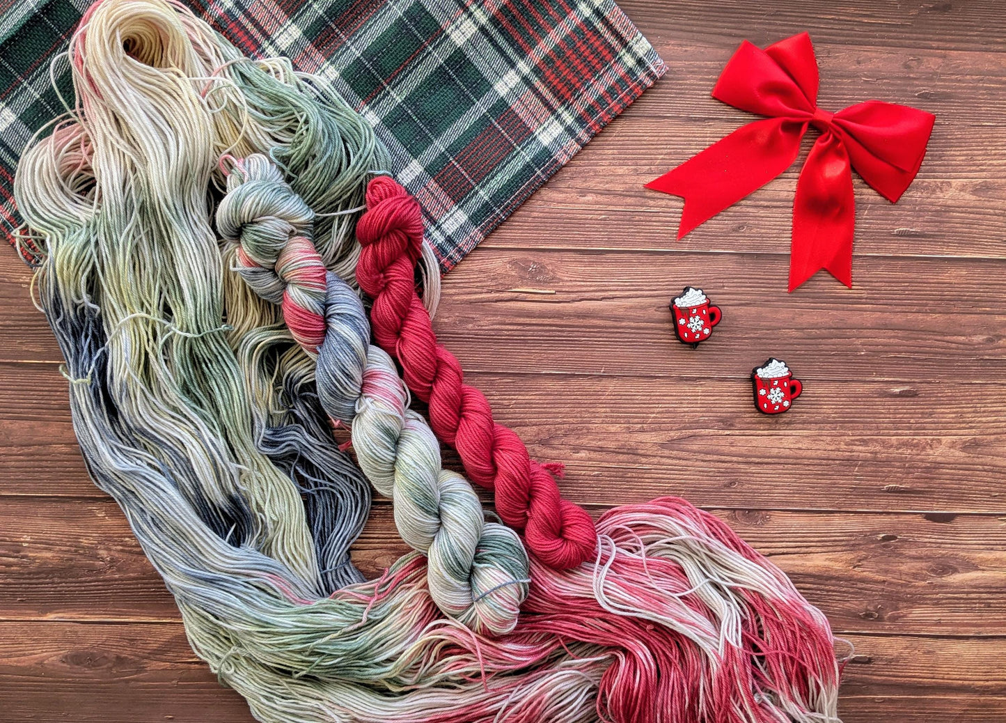 Echeveaux Le tour du monde Lylysurunfil - Kit chaussettes - Le train de Noël