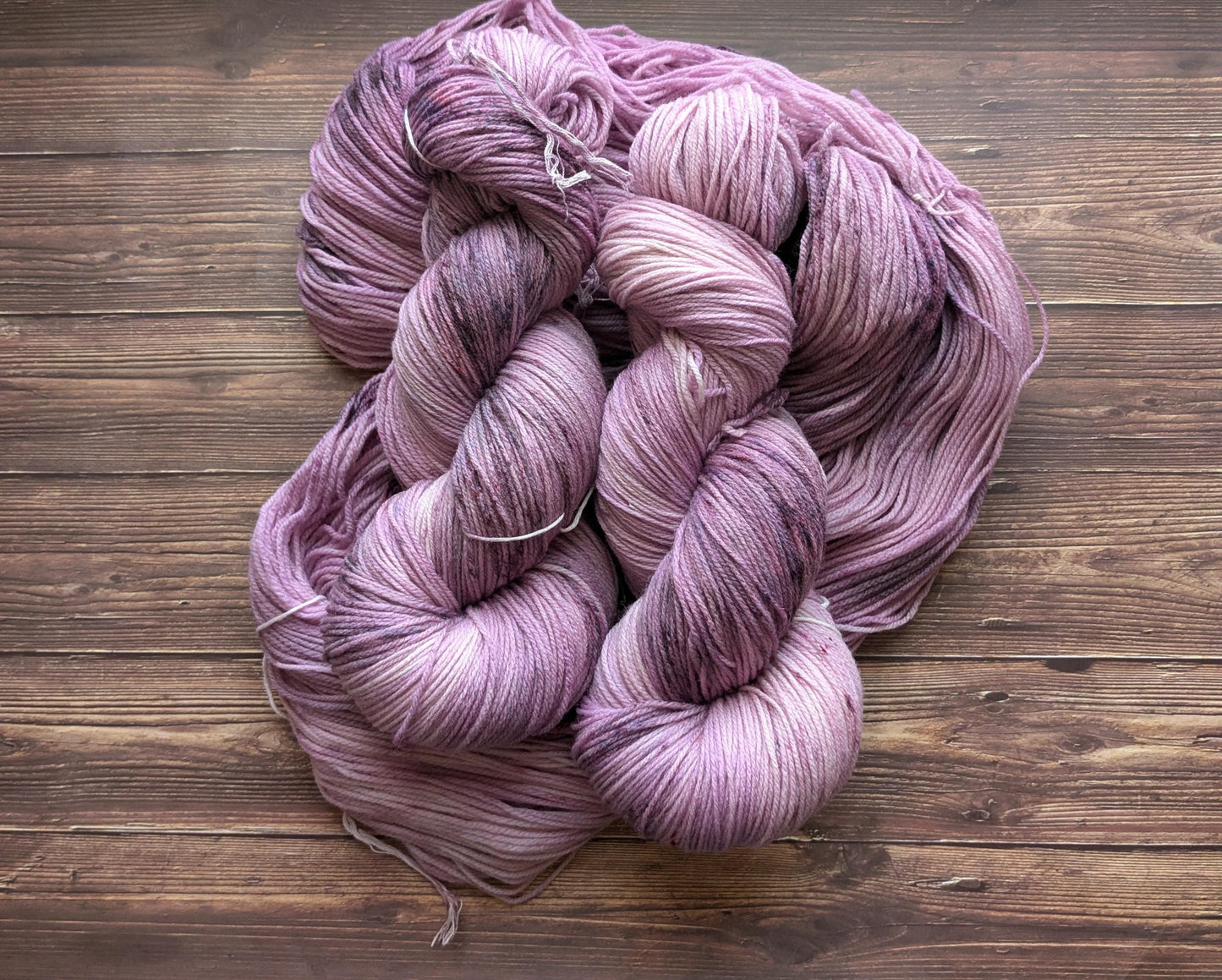 Echeveau Lyl Frenchy mérinos d'arles NSW – Fingering – Coloris Knit Eat