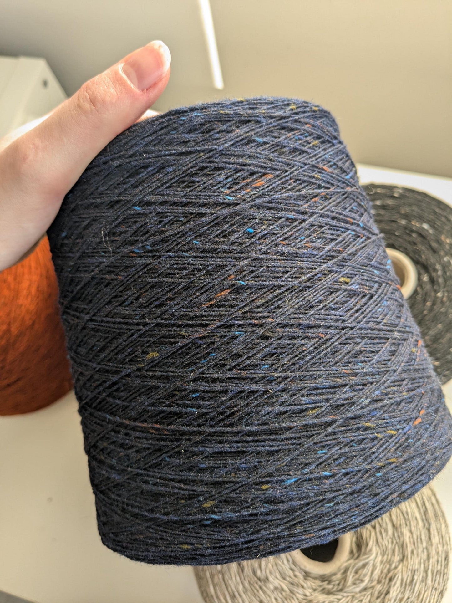 Donegal Tweed - Soft Donegal - Fingering - 5539 Sheridan