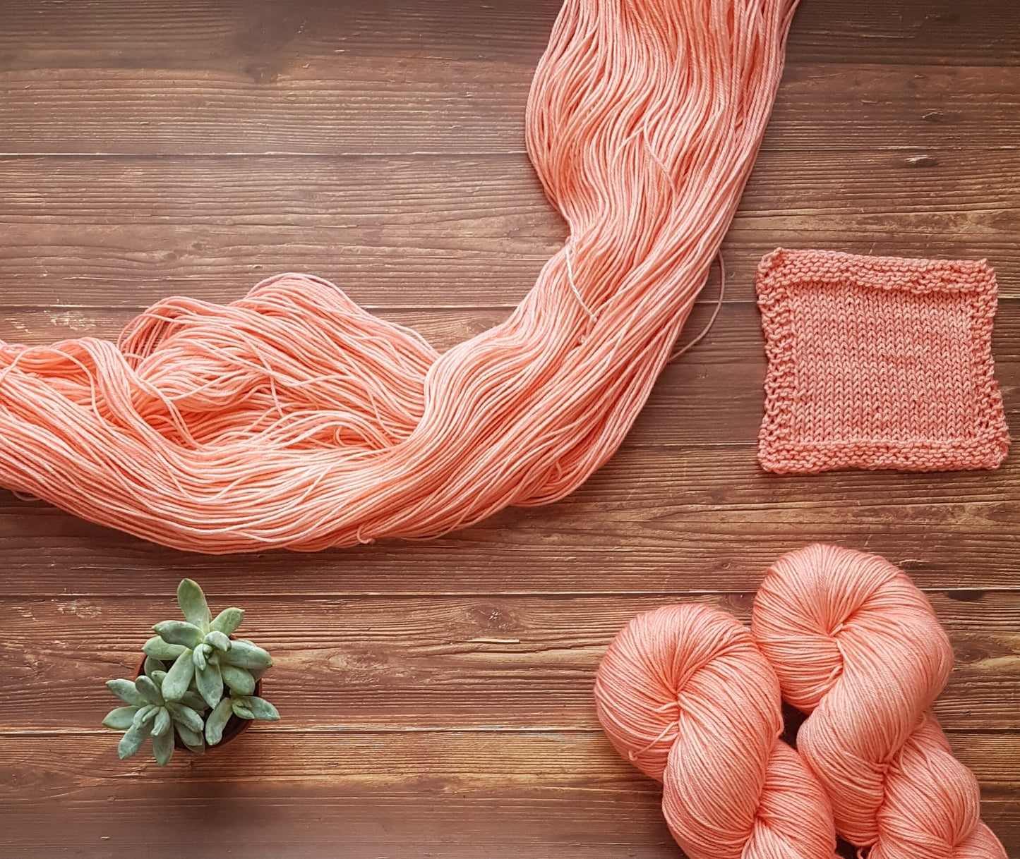 Echeveau Lyl Sock mérinos superwash nylon – Fingering – Coloris Pamplemousse