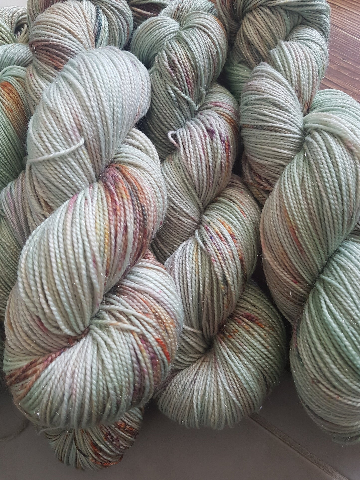 Echeveau Lyl Bling merinos superwash nylon stellina – Fingering Sock – Coloris Sidney