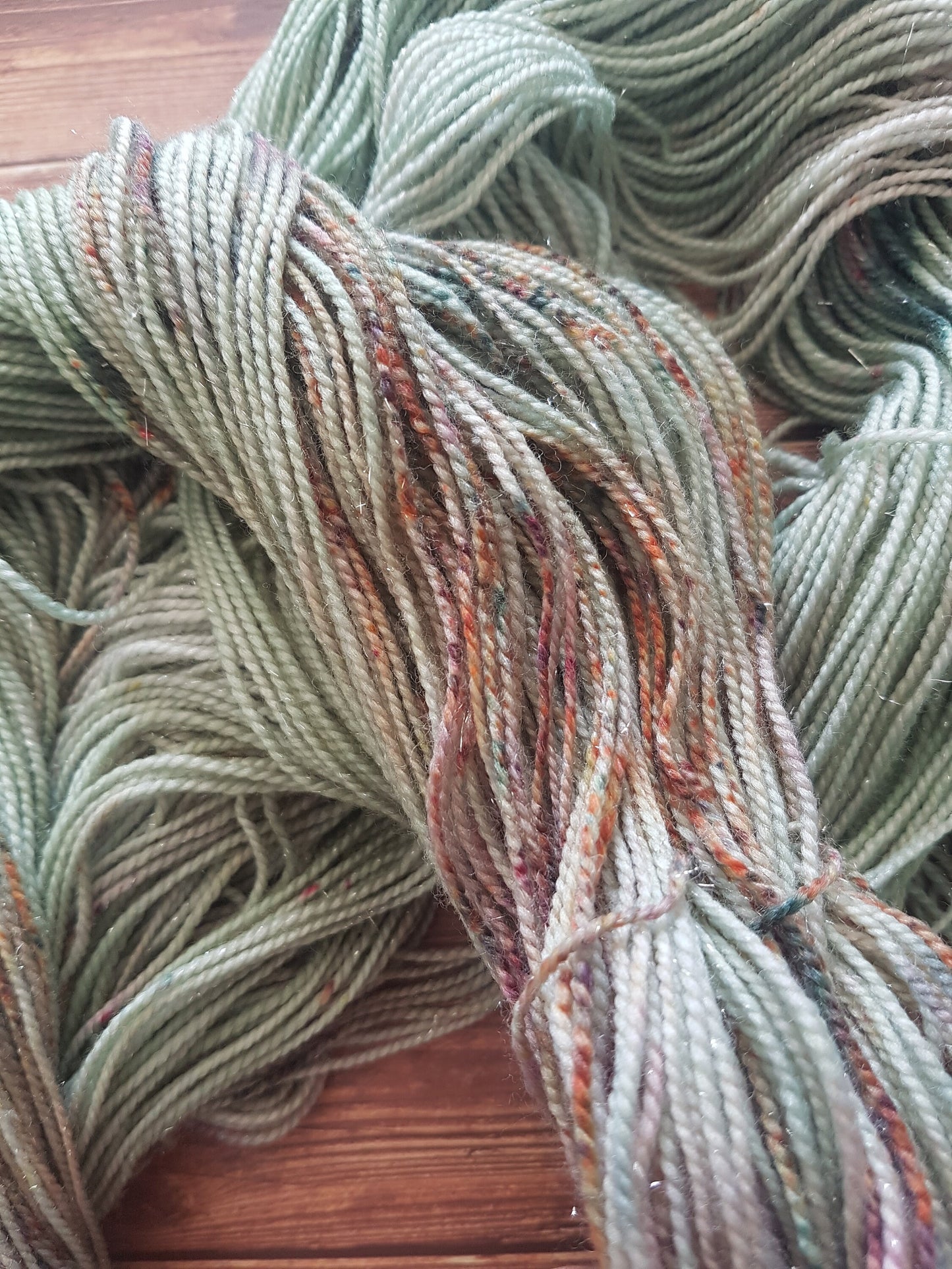 Echeveau Lyl Bling merinos superwash nylon stellina – Fingering Sock – Coloris Sidney