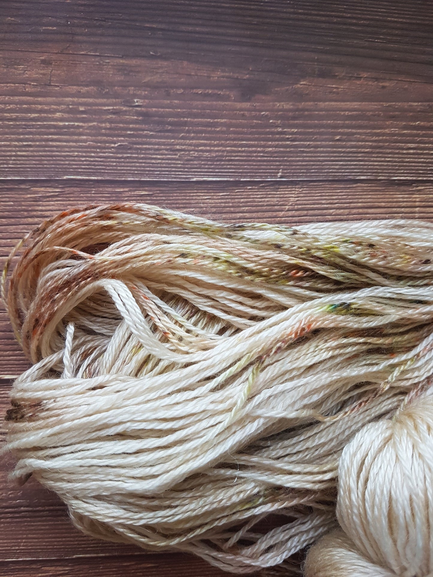 Echeveau Lyl Sunshine Tencel Merino – Fingering – Coloris Perdus dans le désert