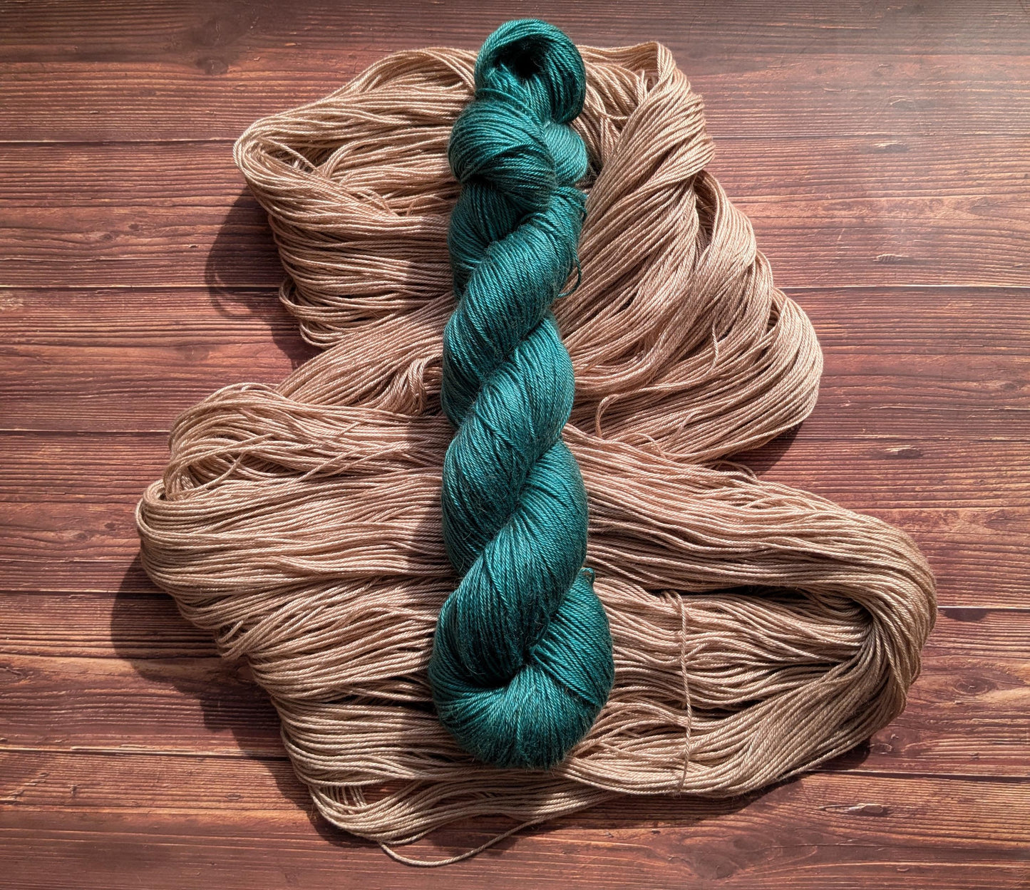Précommande écheveaux Lyl Camel Silk - Soie Bébé Chameau - Fingering