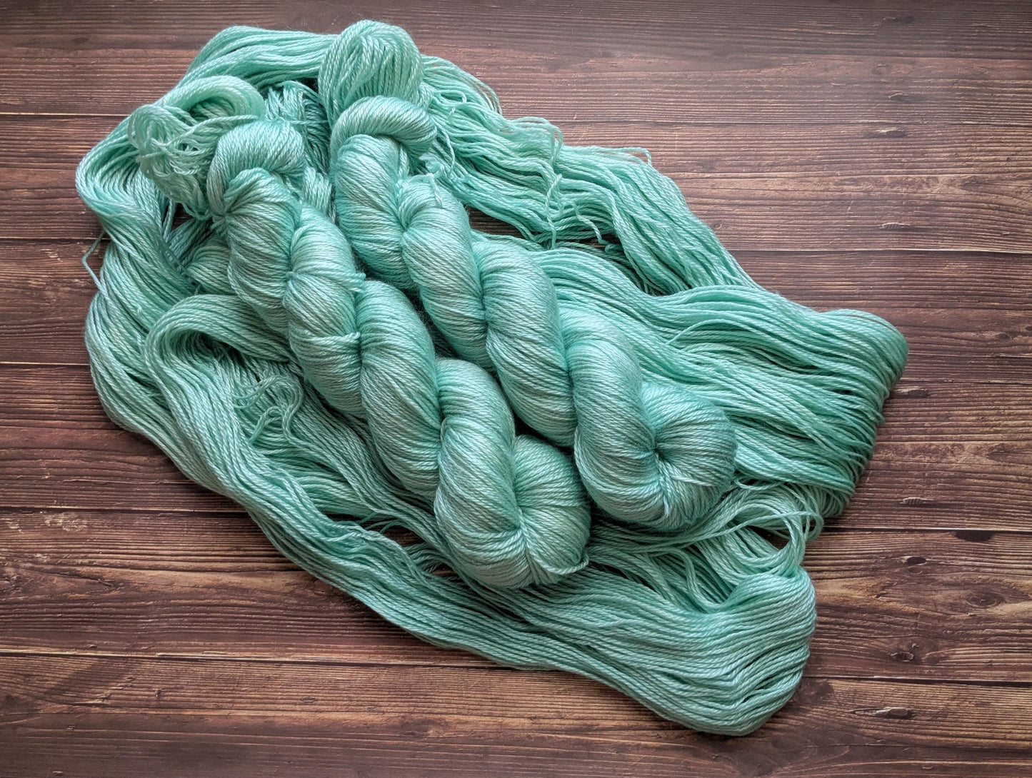 Echeveau Lyl Sunshine Tencel Merino – Fingering – Coloris Verre de Mer