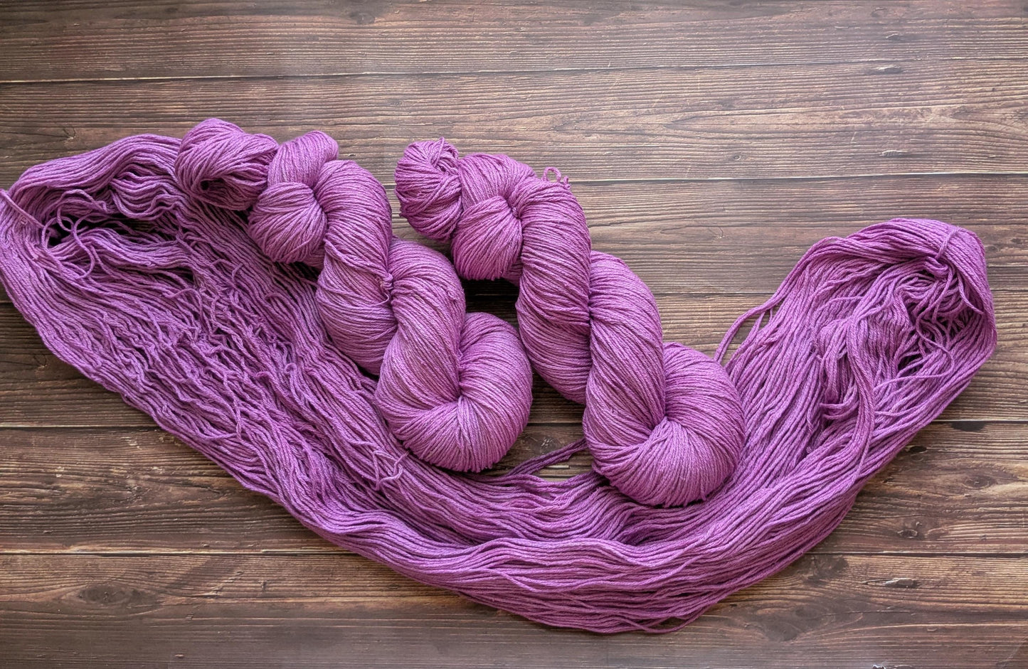 Echeveau Lyl Natural Silk bourette de soie - Fingering - Coloris Orchidée (avec defauts)
