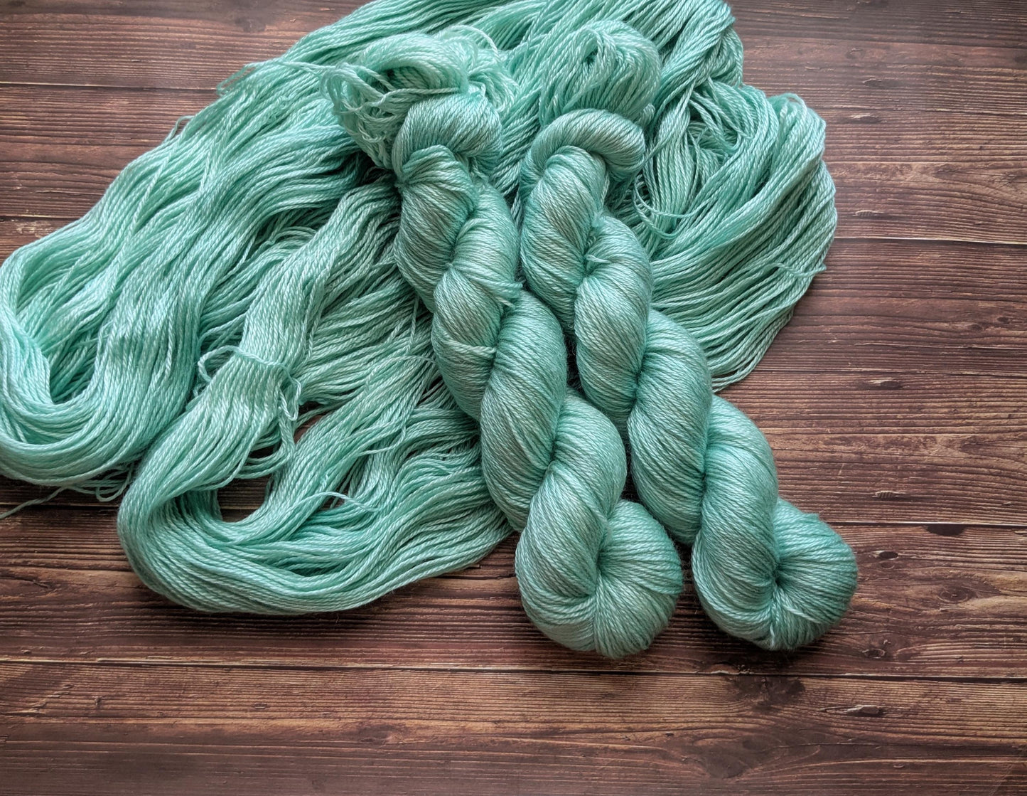 Echeveau Lyl Sunshine Tencel Merino – Fingering – Coloris Verre de Mer