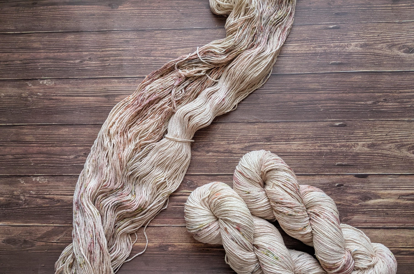 Echeveau Lyl Natural Silk bourette de soie - Fingering - Coloris Perdus dans le désert