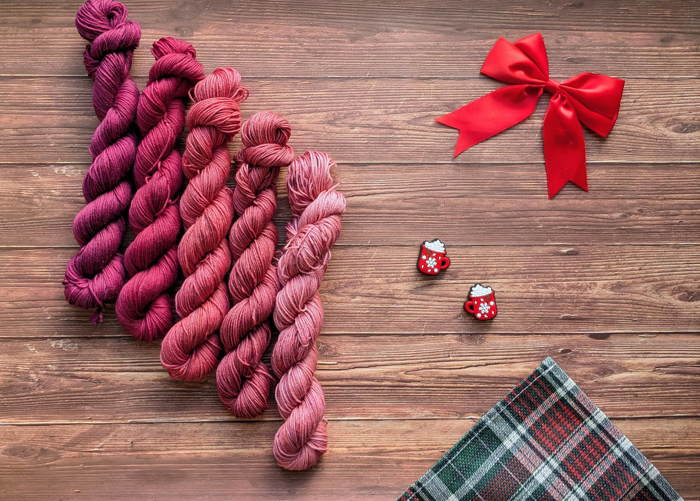 Kit écheveau 50 grs - Collection fade Fleuri - Lyl Sock - minis